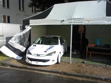 Stand Tean Lorgnet 